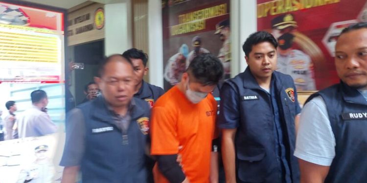 Harimau Terkam Karyawan ,Pemilik Di Tuntut 3 Bulan Penjara