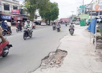 Galian Pipa Gas Selesai, Jalan Rusak Kemudian