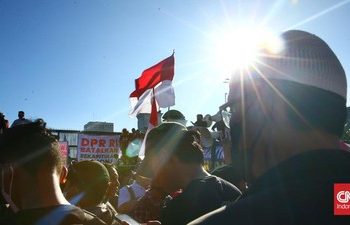 DPR Terkesan Anulir Keputusan MK,Akademisi Ancam Pembangkangan Sipil