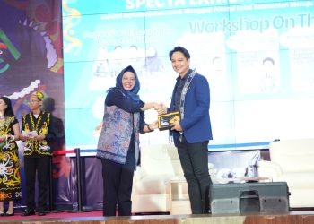 Specta 2024: ITK Gaungkan Inovasi Berkelanjutan bersama Adam Dustin Bhakti untuk Mendorong Kewirausahaan Muda di Kalimantan